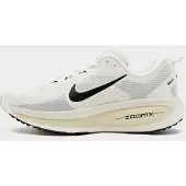 Nike Loopschoen 'VOMERO 18' grijs / zwart / wit