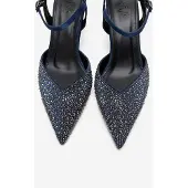 Forever & Always Vilka Verfraaide Slingback Kitten Heel Pumps