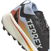Adidas Lage schoen 'Agravic' lichtblauw / oranje / zwart
