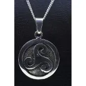 MOOYE ® - Collectie Zilveren Keltische triskel rond ketting hanger