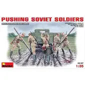 MiniArt Pushing Soviet Soldiers - Scale 1/35 - Mini Art - MIT35137
