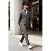 Tommy Life Heren Sweatshirt en Broek Set met Ritskraag