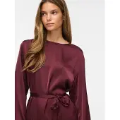 Vila Jurk 'VIEnna' bordeaux