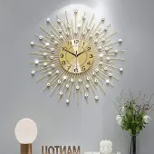Merkloos Gouden wandklok van 60 cm met kristalaccenten