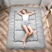 Merkloos Dikke Japanse futon-matras voor een comfortabele nachtrust