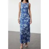 Trendyol Jurk blauw / wit