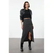 Trendyol TRENDYOLMİLLA Dames Zwart Effen Midi Double-breasted / Overslag Kokerrok- rok Rokken