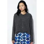 Viorna Geribbelde Crew Neck Knopen Cardigan