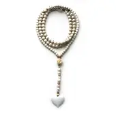 Heaven Eleven ketting natuursteen Howliet met een hart van hertegewei