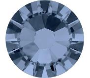 Swarovski Kristal Montana SS8 2 mm 100 steentjes - swarovski steentjes - steentje - steen - nagels - sieraden - callance