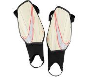 Nike Charge Scheenbeschermers Voetbal Accessoires Wit M