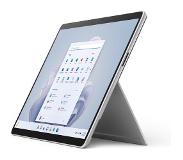 Microsoft Surface Pro 9 - 13" - Intel Core i7 - 16GB RAM/256GB SSD - PLATINUM