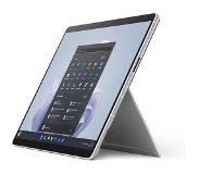 Microsoft Surface Pro 9 5G, 33 cm (13 inch), 2880 x 1920 Pixels, 256 GB, 8 GB, Windows 11 Pro, Platina