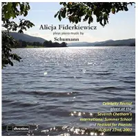 OUTHERE Alicja Fiderkiewicz Plays Piano Music By Schumann