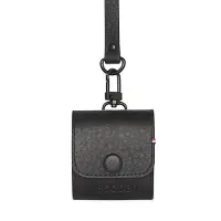 Decoded Leather Apple AirPod Case Zwart
