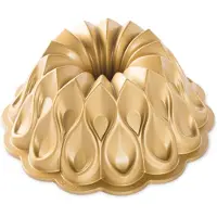 Nordic Ware Crown Bundt tulbandvorm ø 24 cm gietaluminium goudkleurig
