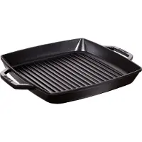 Staub grillpan met 2 grepen 28 x 28 cm gietijzer zwart