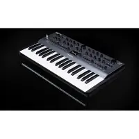 Modal Electronics Modal Argon8 8-Voice Polyphonic Wavetable Synthesizer