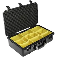 Peli 1555 Air Case 584 x 324 x 191 mm met dividers