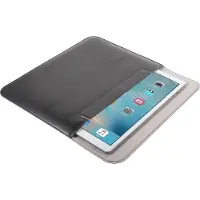 Shop4 - MacBook 13 inch Air Hoes - Sleeve met Stand Zwart