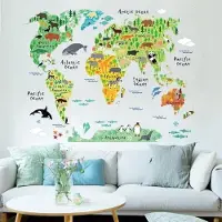 TrendX Muursticker Wereldkaart Dieren Full Color - Kinderkamer - 95 x 73 cm