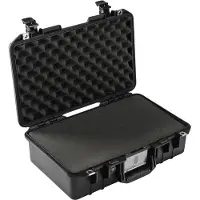 Peli Air 1485 Zwart met Foam