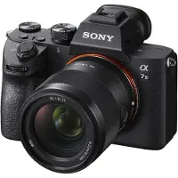 Sony Alpha A7 III systeemcamera + 35mm f/1.8