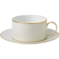 Wedgwood Arris theekop met schotel Wit