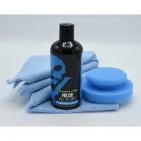 Voodoo Ride All-In-One Auto Polish pakket, met pad en een microfiber uitpoetsdoekje.