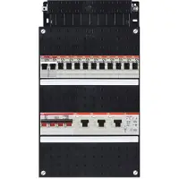 ABB hafonorm had installatiekast, 3 fasen, 11 groepen achter 3 aardlekschakelaars(30ma), met 1-fase fornuisgroep, met 4 polen hoofdschakelaar, (hxbxd) 330x220x90mm