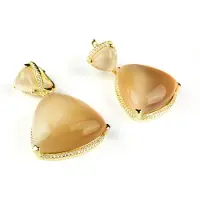 Sophie Zilveren oorringen oorbellen geel goud verguld Model Triangel Love gezet met bruine stenen en cubic zirconia