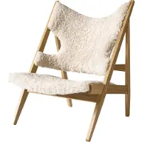 Menu Knitting Lounge Chair Textiel Natural Oak | Sheepskin Nature