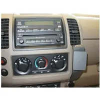 Brodit ProClip houder geschikt voor Nissan Frontier/ King Cap/ Navara/ Pathfinder Angled mount