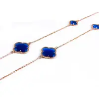 Sophie model Fiori gesloten klavers collier in zilver roze verguld blauwe klavers