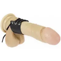 Rimba - Leren Penis Strap Met Vetersluiting - Verstelbaar - Zwart