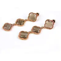Sophie model 3 Fiori oorringen in zilver roze verguld 3 klavers grijs