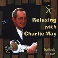 Bertus Distributie Relaxing With Charlie May