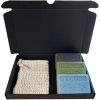 Savon De Marseille Soap bar cadeauset - zeep Opium, Huile d'olive, Marine 3x125 gr. + zeepzakje, vaderdag
