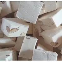 Lonka Snoepgoed Nougat met Amandelen 450 gram