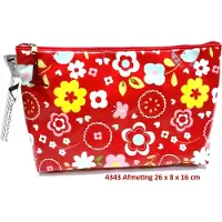 Vagabond -Toilettas- Medium Sack "Scandi Red" 4343- afmeting 26 x 8 x 16 cm.