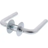 P & E P+E Deurkruk L-model op ronde rozet 8mm stift rvs geborsteld