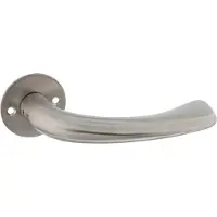 P & E P+E Gatdeel deurkruk 'Erick' op ronde rozet 8mm stift rvs geborsteld