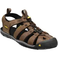 Keen Sandalen 'Clearwater CNX' brokaat