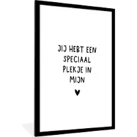 PosterMonkey Fotolijst incl. Poster - Quotes - Een speciaal plekje in mijn hart - Spreuken - 60x90 cm - Posterlijst