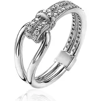 Zinzi Mart Visser by zilveren ring geknoopte vorm bezet met witte zirconia's MVR19
