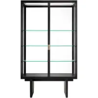 Gubi Private vitrinekast glas, bruin-zwartgebeitst eikenhout