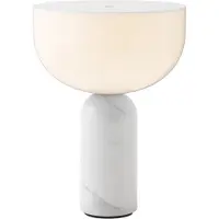 New Works Design tafellamp Kizu Portable, dimbaar, wit / opaal, Woon-/ Eetkamer, Steen, Design, tafellamp