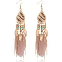 Deja Jewels Bohemian oorhangers met bruine veren en kraaltjes 135 mm