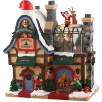 Lemax Santa's Wonderland Kersthuisje North Pole Nursery (kerstboomkwekerij) 17 X 13,2 X 19 Cm