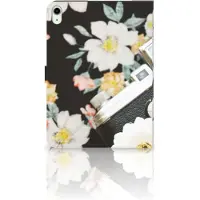 B2Ctelecom iPad Air (2020/2022) 10.9 inch Tablet Hoesje met foto Vintage Camera